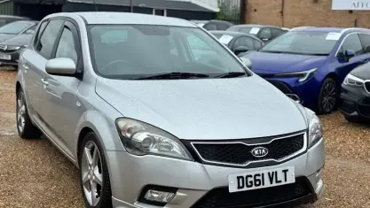 Used Kia Ceed 128 HP (94 kW) 2015 Hatchback