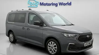 Used Ford Tourneo Connect Titanium 122 HP (89 kW) 2023 Grey MPV