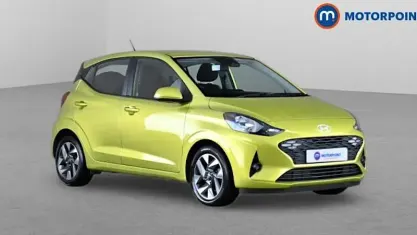 Used Hyundai i10 Advanced 63 HP (46 kW) 2024 Green Hatchback