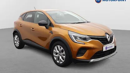 Used Renault Captur Iconic 140 HP (102 kW) 2021 Orange SUV
