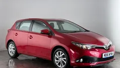 Used 2019 Toyota Auris Hatchback | £8,800 (Good price)