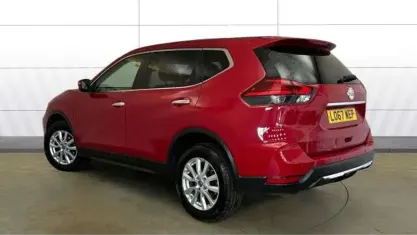 Used Nissan X-Trail Acenta 131 HP (96 kW) 2017 Red SUV