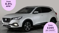 White Used 2022 MG HS Exclusive SUV | £15,260 (Fair price)