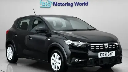Used Dacia Sandero Comfort 91 HP (66 kW) 2021 Black Hatchback