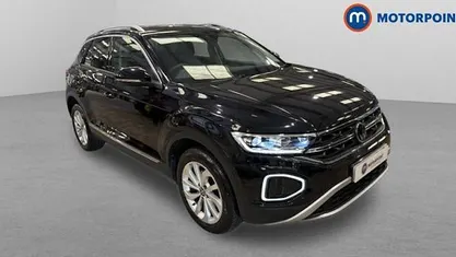 Second-hand VW T-Roc Style 150 CP (110 kW) 2025 SUV