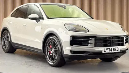 Used Porsche Cayenne 519 HP (381 kW) 2026 SUV