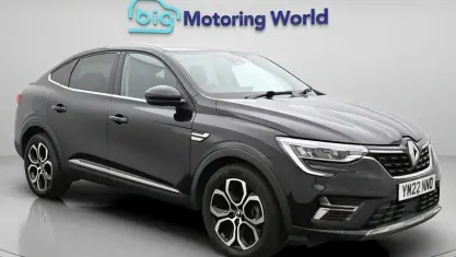 Usado Renault Arkana Version S 145 HP (106 kW) 2022 Preto SUV