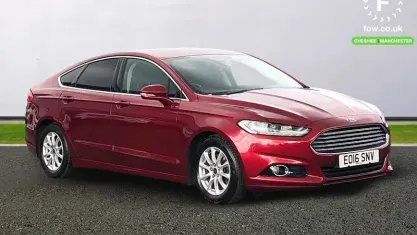 Second-hand Ford Mondeo Titanium 120 CP (88 kW) 2016 Roșu Hatchback