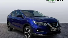 Blue Used 2017 Nissan Qashqai Tekna SUV | £10,995 (Fair price)
