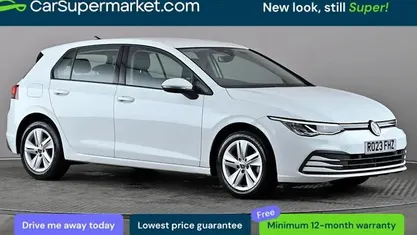 Used VW Golf VIII Life 150 HP (110 kW) 2023 White Hatchback