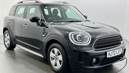 Używany Mini Cooper Classic 136 KM (100 kW) 2022 Czarny Hatchback
