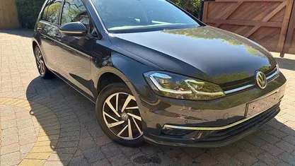 Begagnad VW Golf VII Edition 150 HK (110 kW) 2020 Grå Halvkombi
