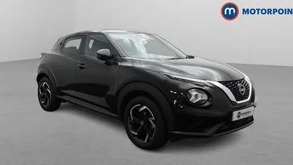 Black Used 2023 Nissan Juke N-Connecta SUV | £14,899 (Fair price)