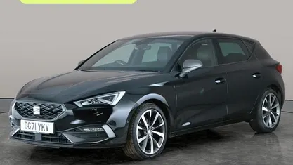 Used Seat Leon FR Sport 131 HP (96 kW) 2023 Hatchback