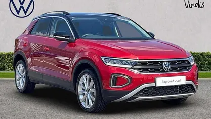 Used 2025 VW T-Roc Match SUV | £26,193 (Fair price)