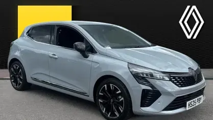Used Renault Clio Techno 90 HP (66 kW) 2025 Grey  Hatchback