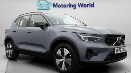 Begagnad Volvo XC40 Plus 211 HK (155 kW) 2023 SUV