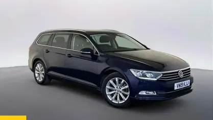 Used VW Passat Business 150 HP (110 kW) 2019 Blue Estate