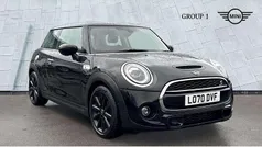Used 2020 Mini Cooper S Classic Hatchback | £17,650 (Good price)