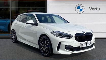 Używany BMW 118 M Sport 136 KM (100 kW) 2023 Biały Hatchback