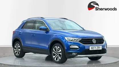 Used VW T-Roc Active 150 HP (110 kW) 2021 Blue SUV