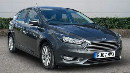Used Ford Focus Titanium 125 HP (91 kW) 2017 Hatchback