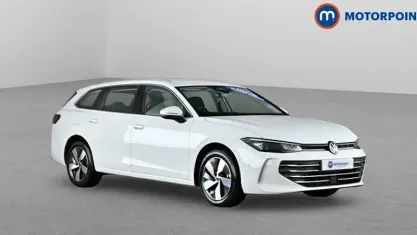 Used VW Passat Life 204 HP (150 kW) 2025 White Estate
