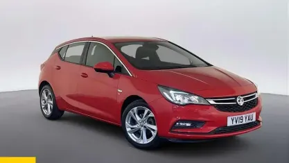 Used Vauxhall Astra SRi 150 HP (110 kW) 2019 Red Hatchback