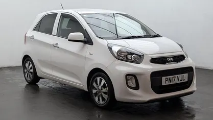 White Used 2016 Kia Picanto Hatchback | £5,150 (Fair price)
