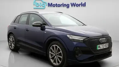 Begagnad Audi Q4 e-tron S-Line 150 kW (204 HK) 2022 Blå SUV