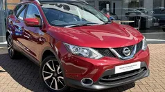 Red Used 2017 Nissan Qashqai Tekna SUV | £9,499 (Fair price)