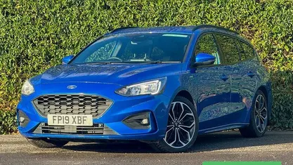 Used 2020 Ford Focus ST-Line X Estate | £10,995 (Good price)