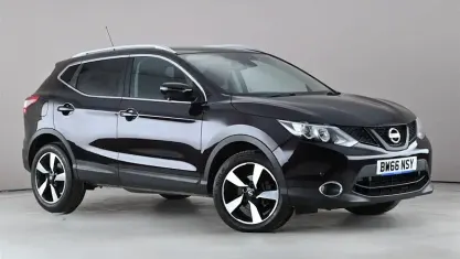 Second-hand Nissan Qashqai N-Connecta 110 CP (80 kW) 2016 Negru SUV
