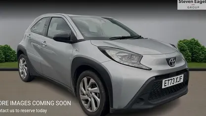 Used Toyota Aygo X PURE 72 HP (52 kW) 2025 SUV