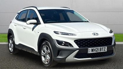 Begagnad Hyundai Kona SE 120 HK (88 kW) 2021 Vit SUV
