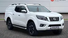 White Used 2020 Nissan Navara Tekna Pickup | £20,850 (Fair price)