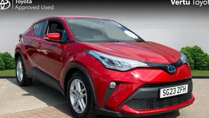 Używany Toyota C-HR 122 KM (89 kW) 2023 SUV