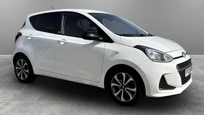 Used Hyundai i10 67 HP (49 kW) 2020 Hatchback