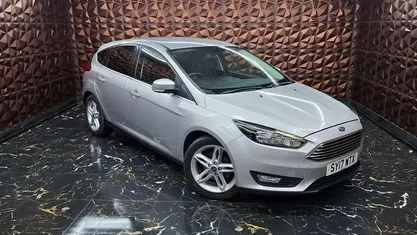 Silver Used 2017 Ford Focus Zetec Hatchback | £5,499 (Good price)