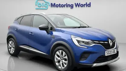 Usado Renault Captur Iconic 101 HP (74 kW) 2020 Azul SUV