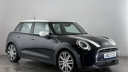 Used 2022 Mini Cooper Exclusive Hatchback | £18,800 (Fair price)