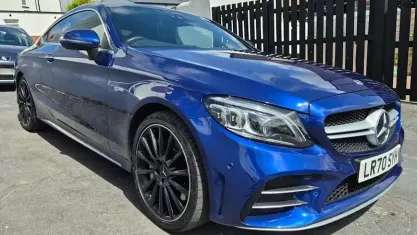 Usado Mercedes C43 AMG Premium Plus 390 CV (286 kW) 2020 Azul Coupe