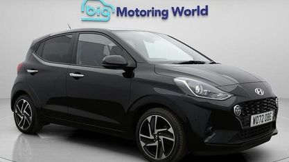 Używany Hyundai i10 Premium 67 KM (49 kW) 2023 Czarny Hatchback