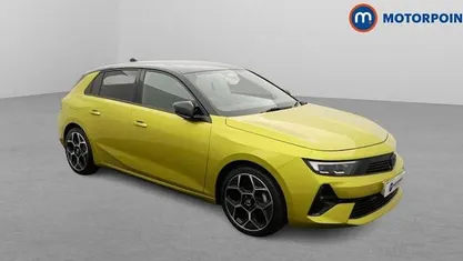 Used 2024 Vauxhall Astra Ultimate Hatchback | £19,049 (Fair price)