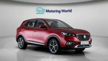 Used MG HS Exclusive 162 HP (119 kW) 2022 Red SUV