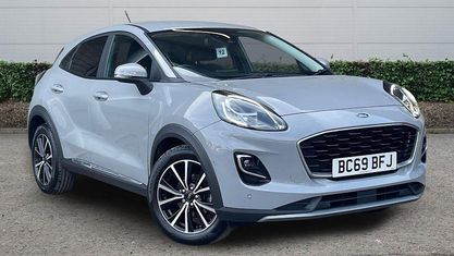 Używany Ford Puma Titanium 125 KM (91 kW) 2020 Szary SUV