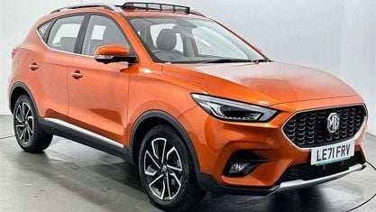Używany MG ZS Exclusive 111 KM (81 kW) 2024 SUV