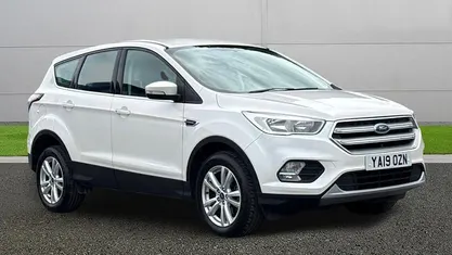 Used Ford Kuga Zetec 150 HP (110 kW) 2019 White SUV