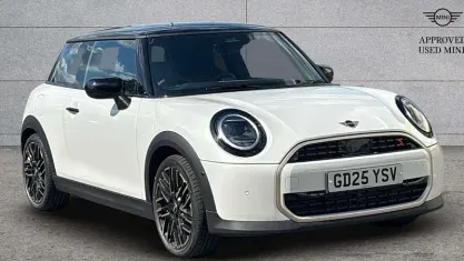 Used Mini Cooper Exclusive 150 kW (204 HP) 2025 White Hatchback