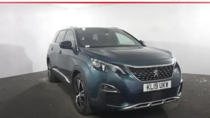 Used Peugeot 5008 GT-line 131 HP (96 kW) 2019 Green SUV